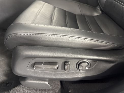 Certified 2024 Honda CR-V EX-L image 16