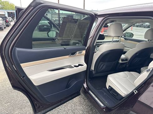 Used 2023 Hyundai Palisade Limited AWD/4WD image 10