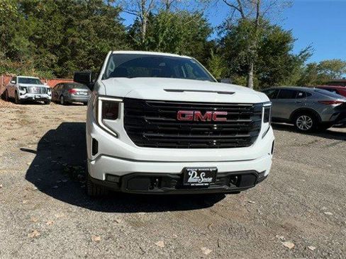 New 2026 GMC Sierra 1500 Elevation image 3