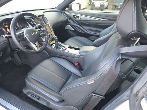 Used 2019 INFINITI Q60 3.0t Luxe image 12