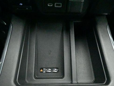 Used 2020 GMC Sierra 1500 Denali AWD/4WD image 16