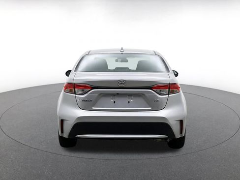 Used 2025 Toyota Corolla LE FWD image 7