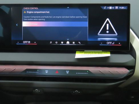 Used 2025 BMW X3 xDrive30i w/ Premium Package image 15