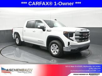 Used 2023 GMC Sierra 1500 SLE image 1