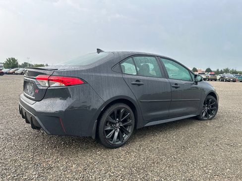 Used 2024 Toyota Corolla SE FWD image 9
