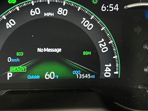 Used 2024 Toyota RAV4 XLE image 20