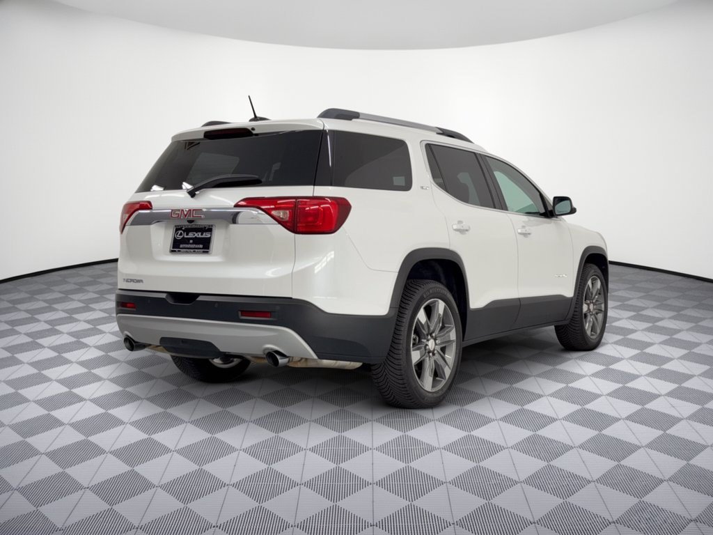 Used 2017 GMC Acadia SLT FWD image 9