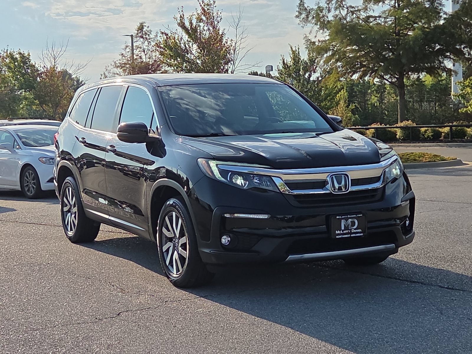 Used 2019 Honda Pilot EX image 1