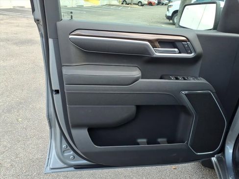 New 2026 Chevrolet Silverado 1500 LT w/ Z71 Off-Road Package image 8