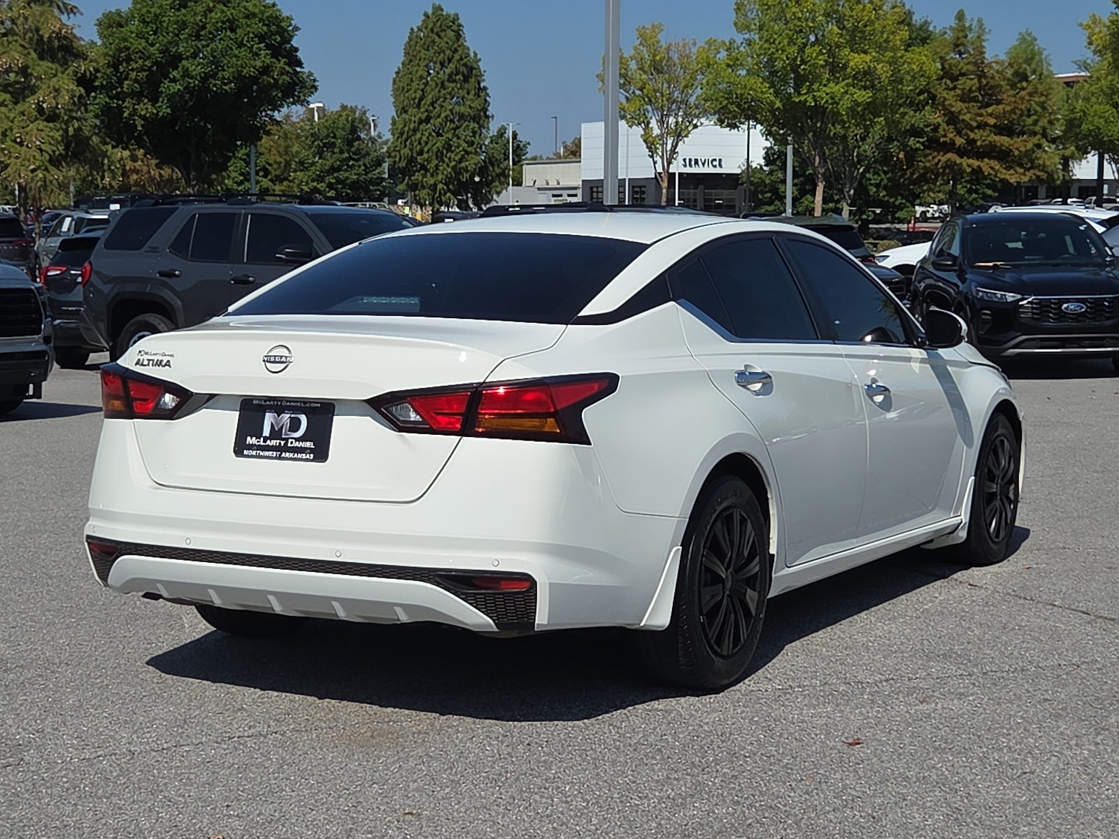 Used 2023 Nissan Altima 2.5 S FWD image 5