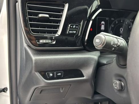 Used 2024 Lexus NX 250 FWD w/ Premium Package image 22