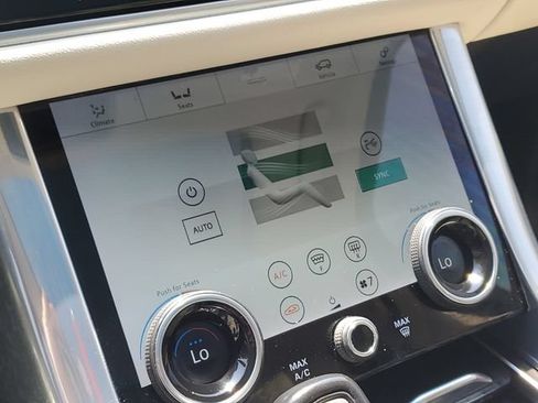 Used 2019 Land Rover Range Rover Sport HSE AWD/4WD image 23