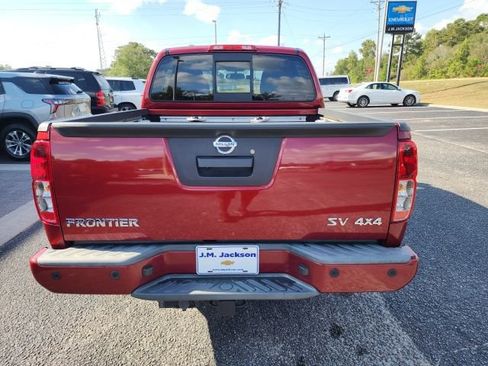 Used 2021 Nissan Frontier SV image 8