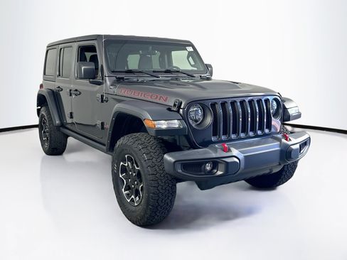 Used 2023 Jeep Wrangler Unlimited Rubicon w/ Cold Weather Group AWD/4WD image 3