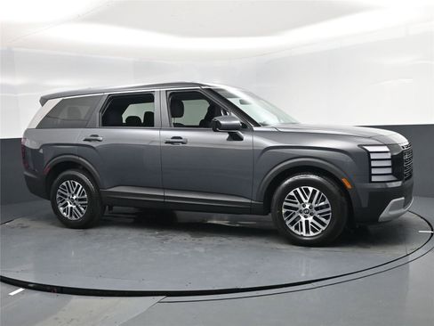 New 2026 Hyundai Palisade SE image 2