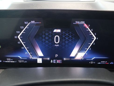 Used 2024 BMW X7 xDrive40i w/ M Sport Package image 4