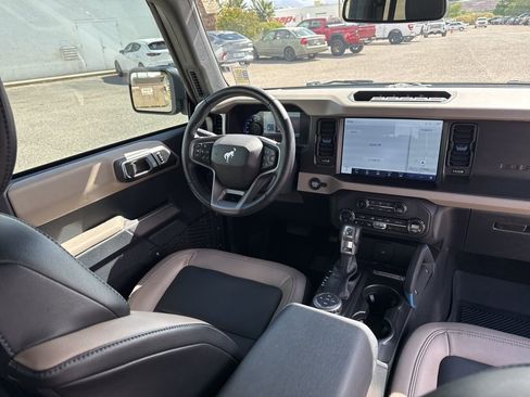 Used 2023 Ford Bronco Wildtrak AWD/4WD image 25