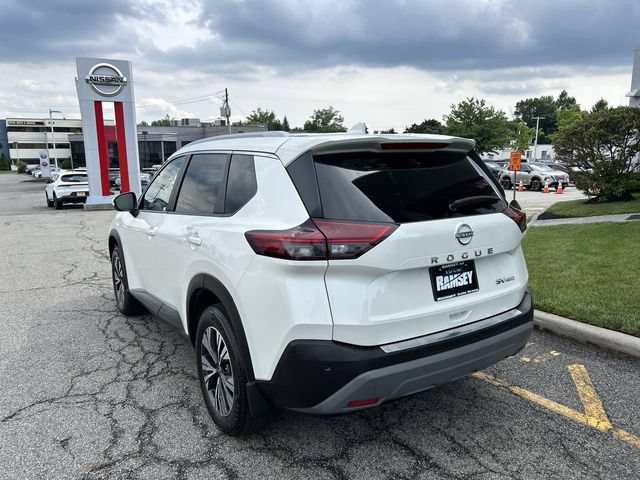 Certified 2023 Nissan Rogue SV w/ SV Premium B Package AWD/4WD image 6