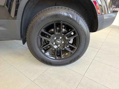 Used 2025 Land Rover Defender 110 S AWD/4WD image 29