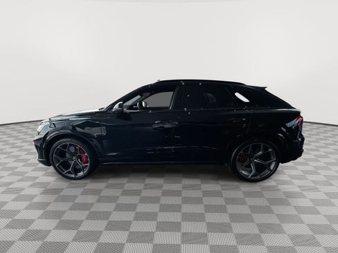 New 2025 Audi RS Q8 performance image 5