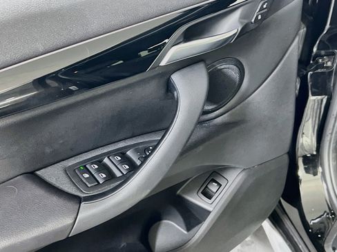 Used 2018 BMW X1 xDrive28i AWD/4WD image 17