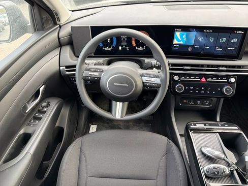 New 2026 Hyundai Tucson SEL image 14