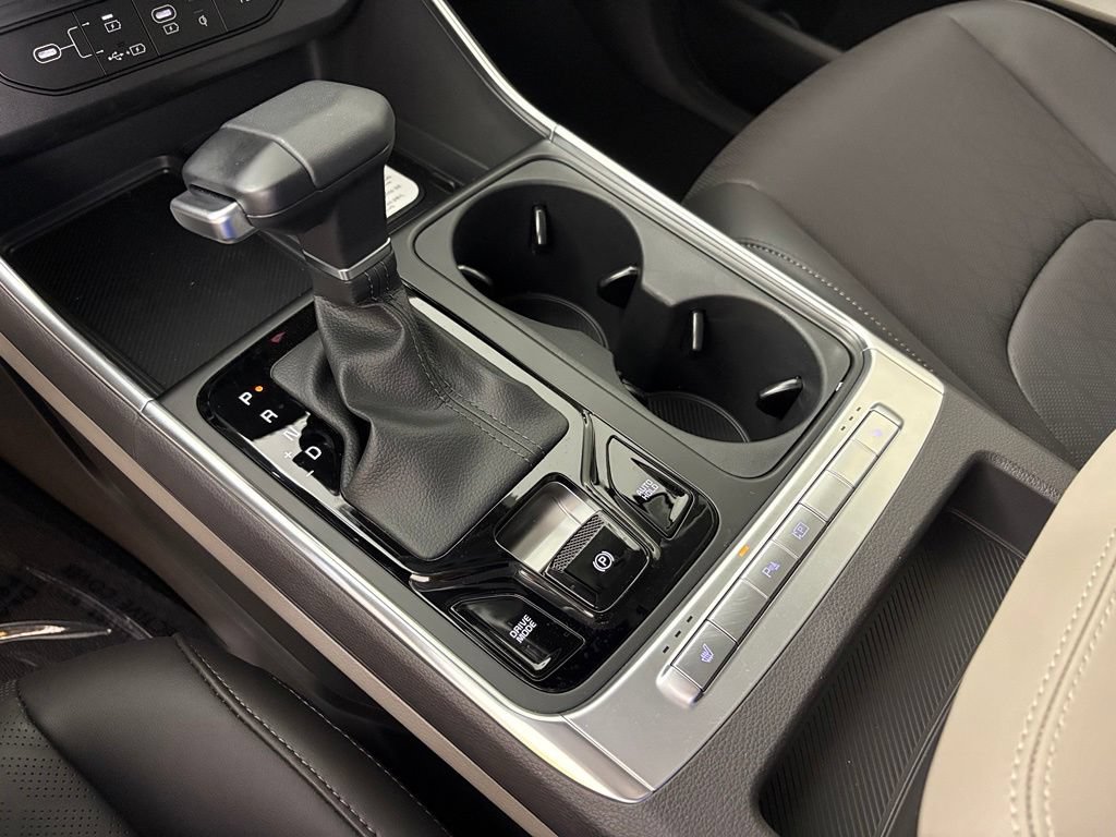 New 2026 Kia Carnival EX FWD image 30