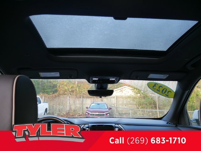 Used 2023 Chevrolet Traverse Premier w/ LPO, Floor Liner Package FWD image 43