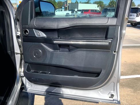 Used 2020 Ford Expedition XLT w/ Equipment Group 201A image 22