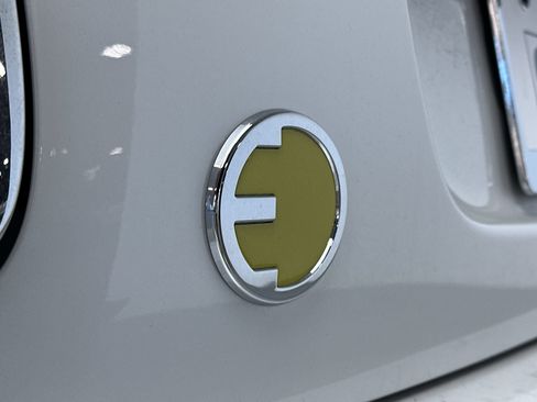 Used 2024 MINI Cooper SE FWD image 25