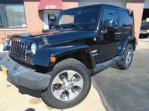 Used 2014 Jeep Wrangler 4WD Sahara w/ Connectivity Group image 2