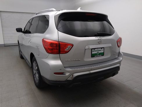 Used 2019 Nissan Pathfinder SV FWD image 6