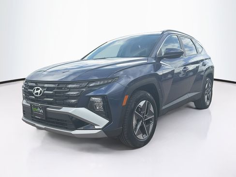 Used 2025 Hyundai Tucson SEL AWD/4WD image 3