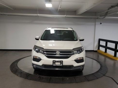 Used 2016 Honda Pilot Elite image 2