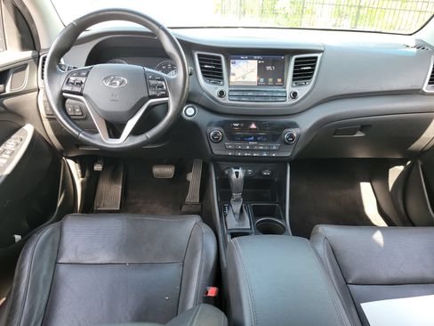 Used 2018 Hyundai Tucson Limited w/ Cargo Package FWD image 15
