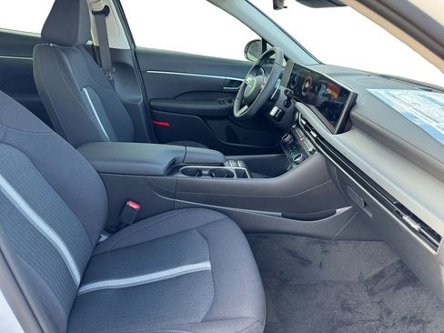 New 2026 Hyundai Sonata SEL FWD image 15