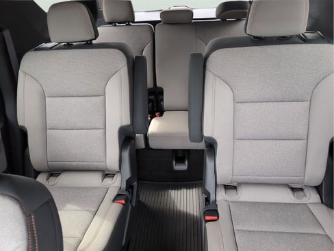 New 2026 Chevrolet Traverse LT w/ Driver Confidence Package image 18