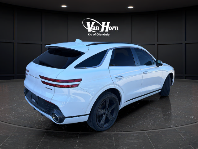 Used 2022 Genesis GV70 3.5T Sport w/ Sport Prestige Package AWD/4WD image 7