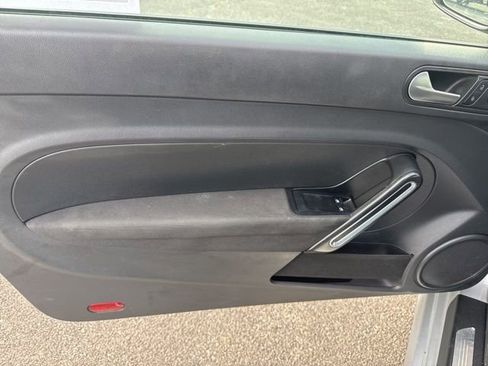 Used 2014 Volkswagen Beetle 1.8T image 14