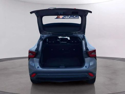 Used 2024 Chevrolet Trax RS w/ Driver Confidence Package FWD image 18