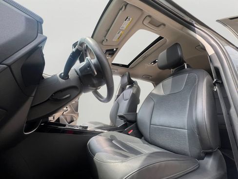 Used 2023 Kia Niro Wave w/ Wave Preserve Package FWD image 23
