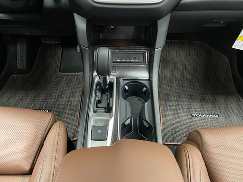 New 2026 Subaru Ascent Touring AWD/4WD image 12