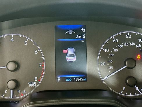 Used 2024 Toyota Corolla LE image 18