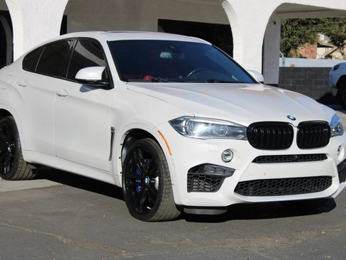 Used 2018 BMW X6 M w/ Executive Package image 2