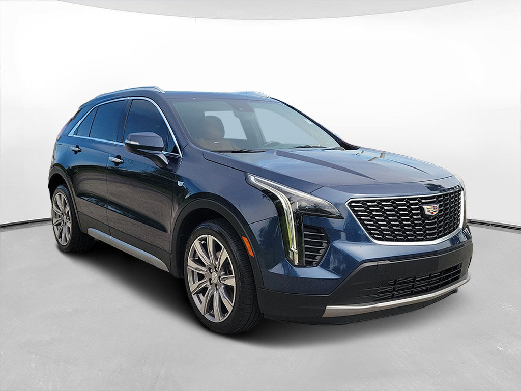 Used 2019 Cadillac XT4 Premium Luxury FWD image 3