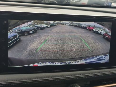 Used 2023 Nissan Ariya FWD image 19