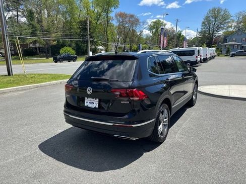 Used 2019 Volkswagen Tiguan SEL Premium AWD/4WD image 6