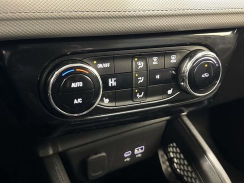 Certified 2024 Chevrolet TrailBlazer LT w/ Convenience Package image 19