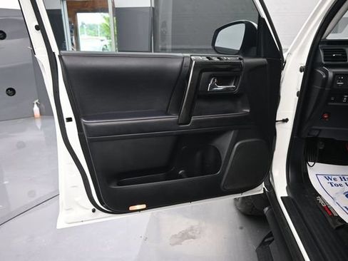 Used 2022 Toyota 4Runner TRD Pro AWD/4WD image 10