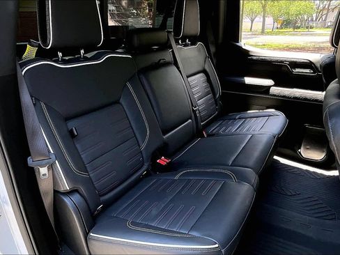 Used 2024 GMC Sierra 1500 AT4X w/ AT4X AEV Edition AWD/4WD image 22